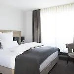 Hoell Am Main Hotel 4*