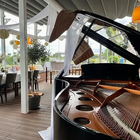 Hotel Hoell Am Main Rüsselsheim