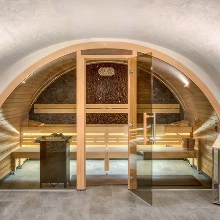 Hoell Am Main 4* روزلسهايم