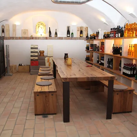 Hoell Am Main מלון רוסלסהיים