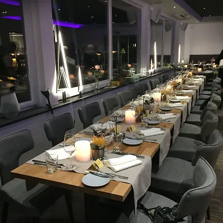 Hotel Höll Am Main 4*