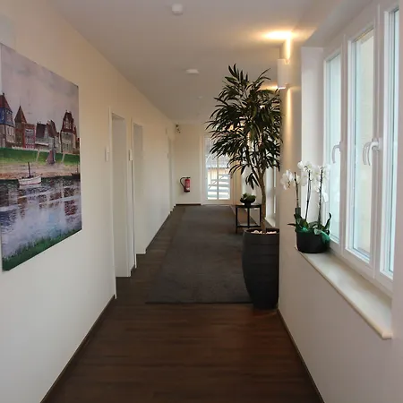 Hoell Am Main Hotel 4*