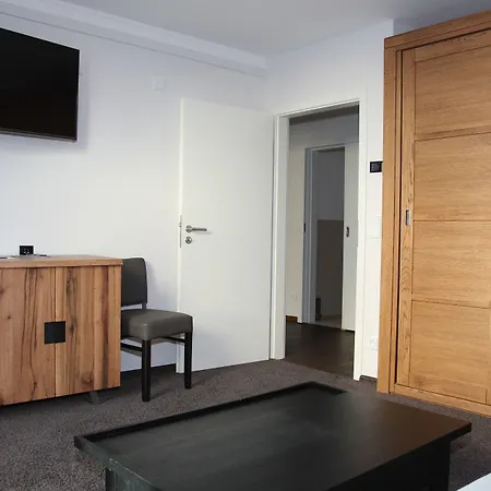Hoell Am Main Hotel 4*