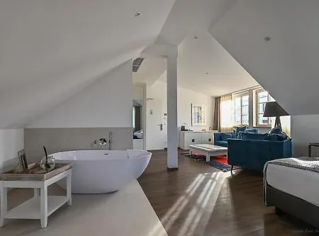 Hoell Am Main روزلسهايم