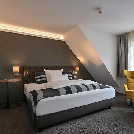 Hotel Höll Am Main Rüsselsheim