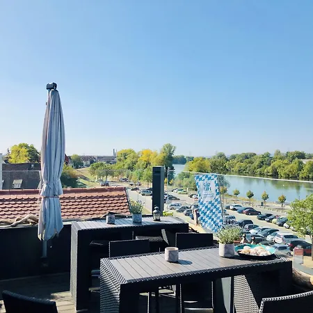 Höll Am Main Hotel 4*