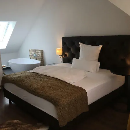 Hoell Am Main روزلسهايم