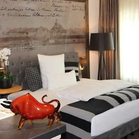 Hoell Am Main Hotel 4*