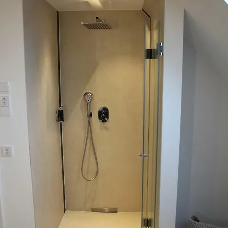 فندق Hoell Am Main روزلسهايم